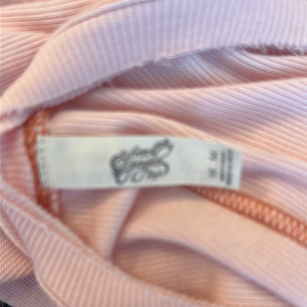 Free People Pink Women's Top - Picture 2 of 4
